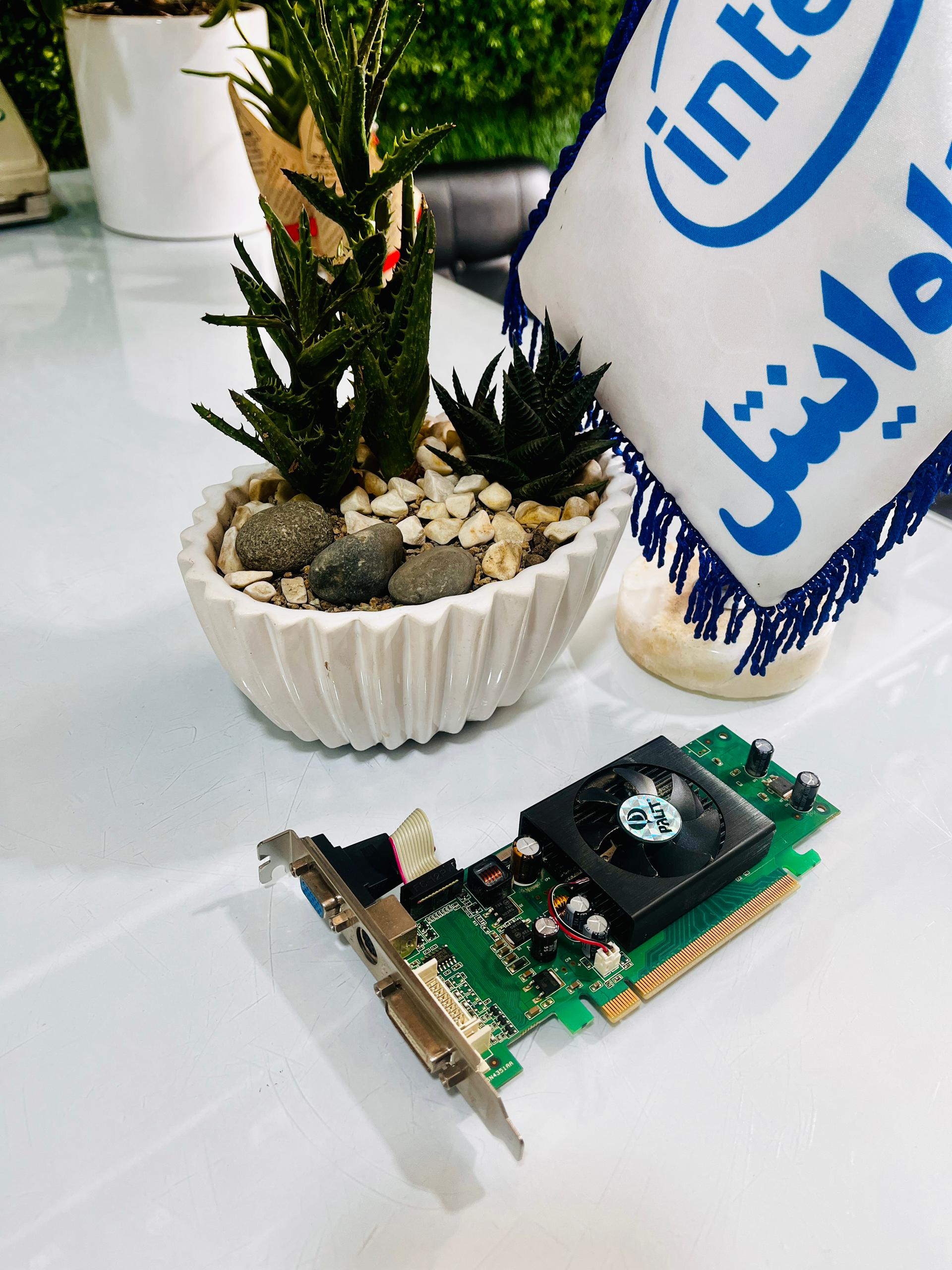 کارت گرافیک GeForce 7200GS PCL-E/256 MB/DDR2/استوک